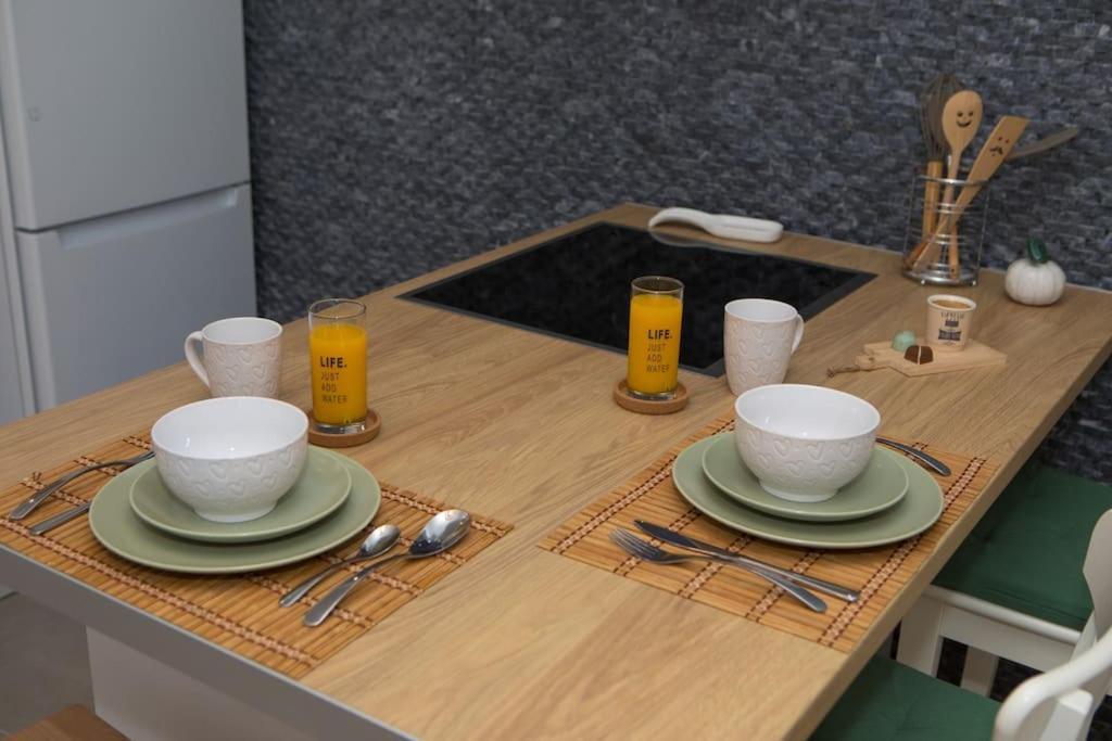 Cozzzy. Exclusive Apartment. Thessaloníki Luaran gambar