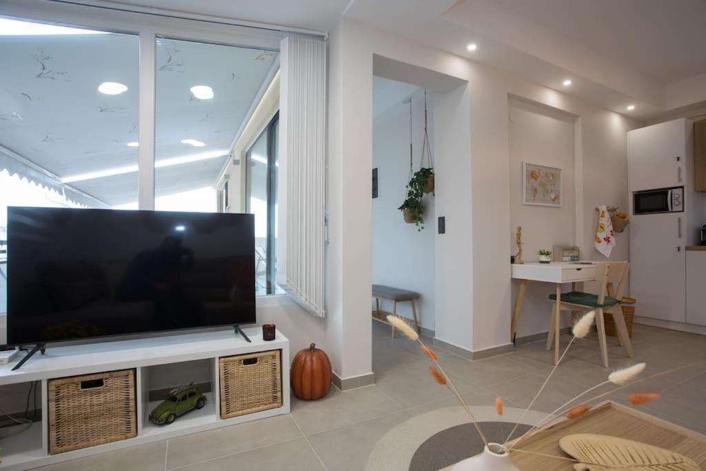 Cozzzy. Exclusive Apartment. Thessaloníki Luaran gambar